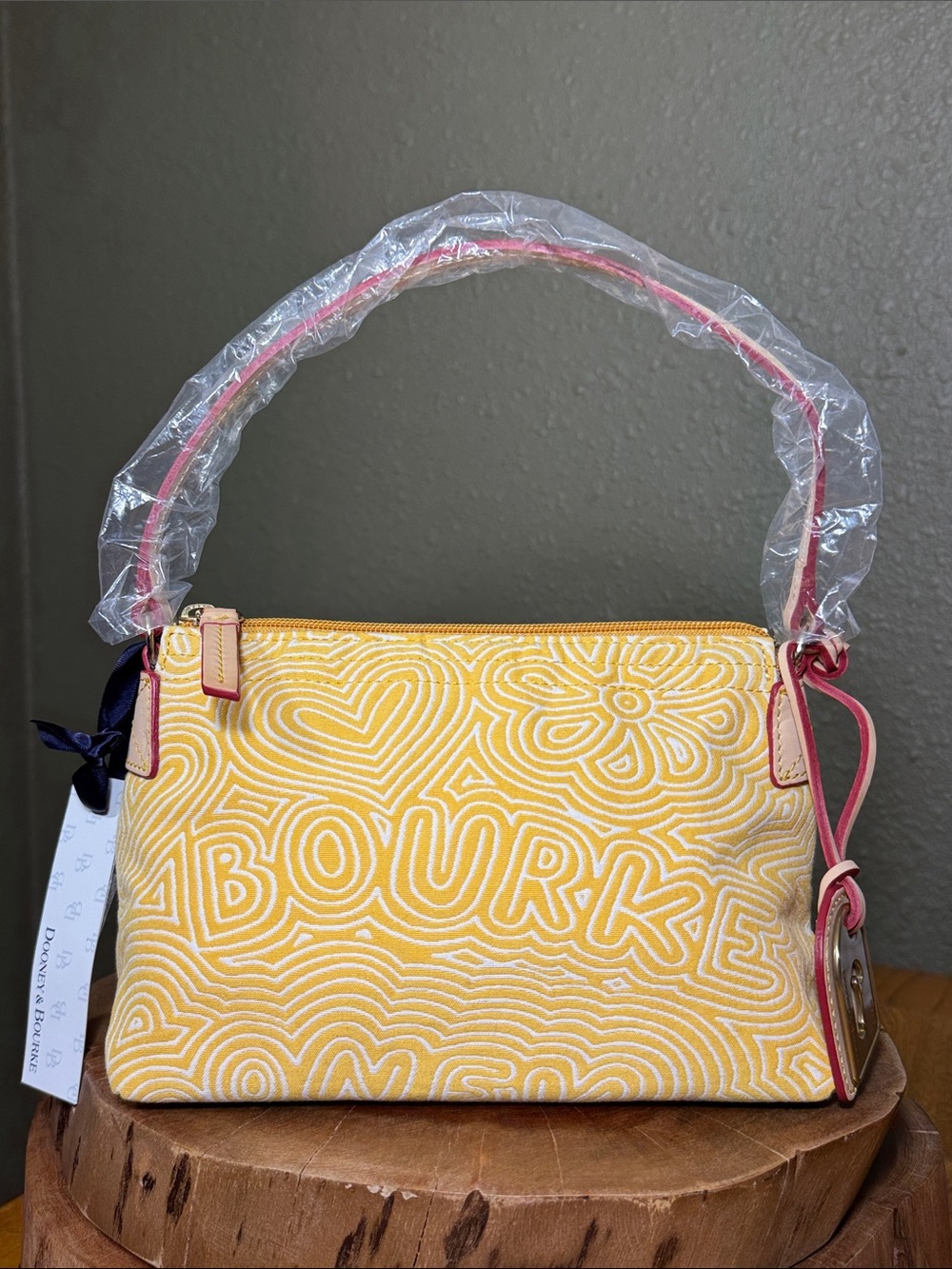 NWT Dooney & Bourke Doodle Print Pouchette